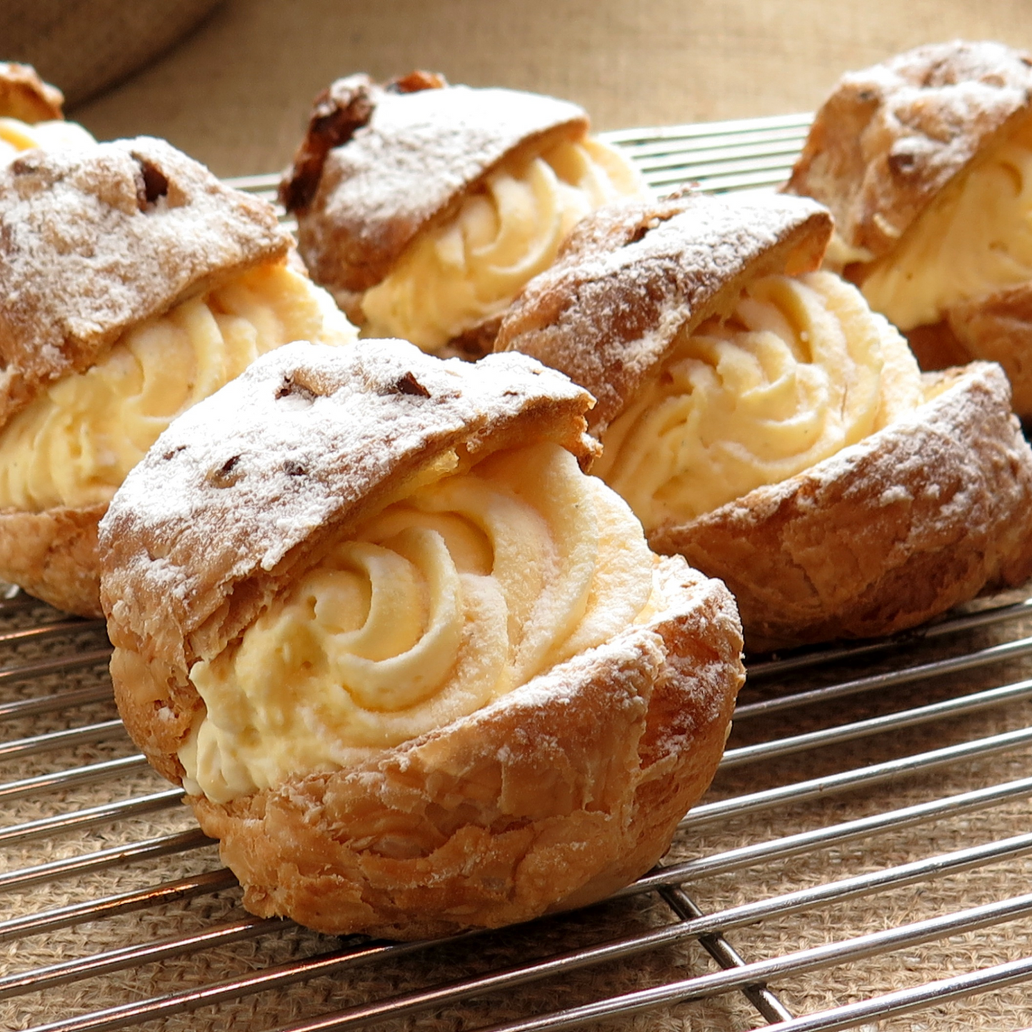 Bavarian Cream Pie & Pastry Filling
